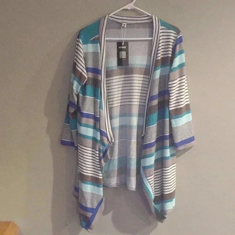 Myobe NWT women's‎ medium open front 3/4 sleeves boho cardigan